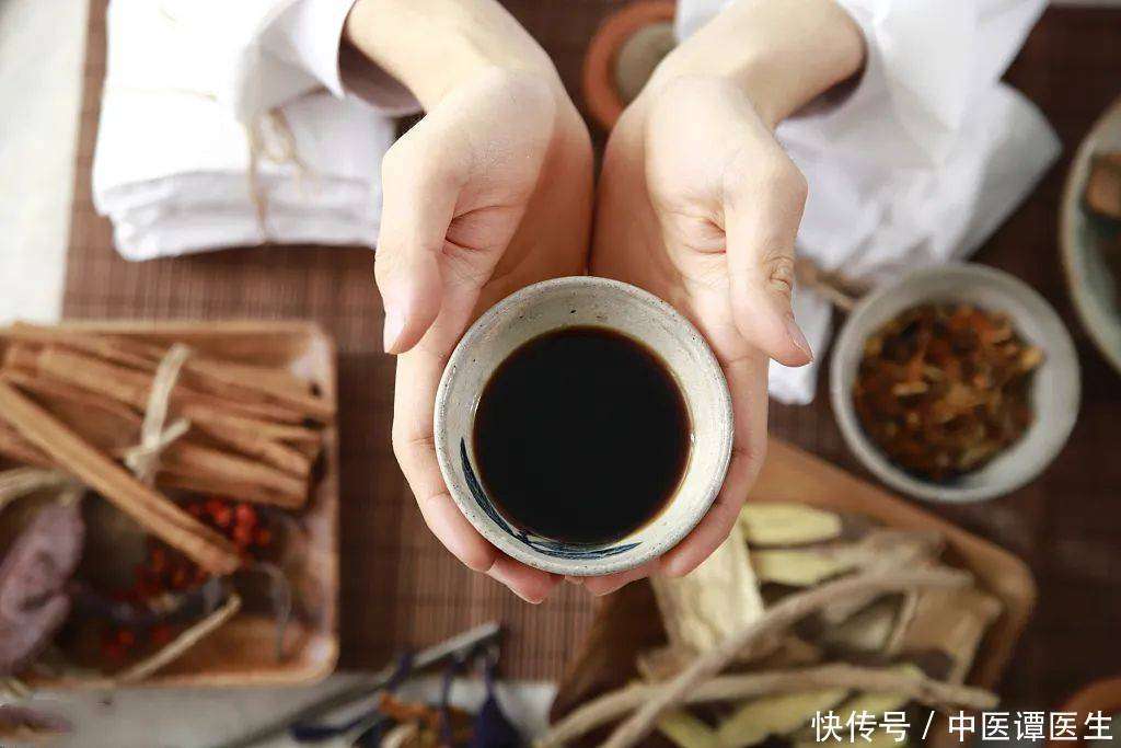 吃7天中药有用吗?揭秘中药见效时间与7天疗程的真实效果 吃7天中药有用吗?揭秘中药见效时间与7天疗程的真实效果